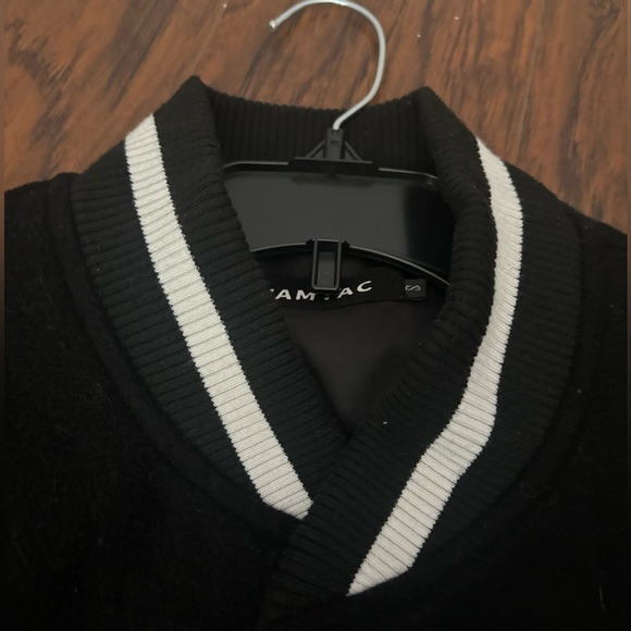 Vintage Black Varsity Bomber Jacket - Picture 4 of 4